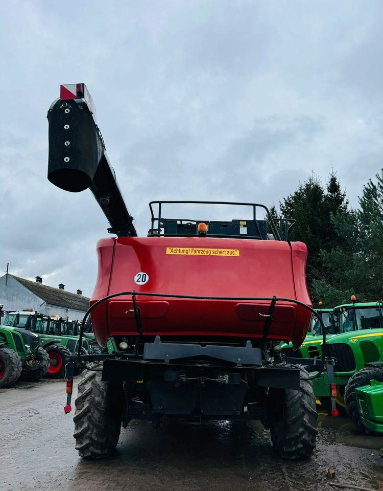 Cosechadora de granos Case IH AFH 8010: foto 6