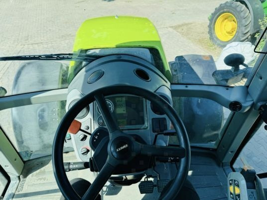Claas AXION 850 CEBIS - Tractor: foto 2 Claas AXION 850 CEBIS - Tractor: foto 2