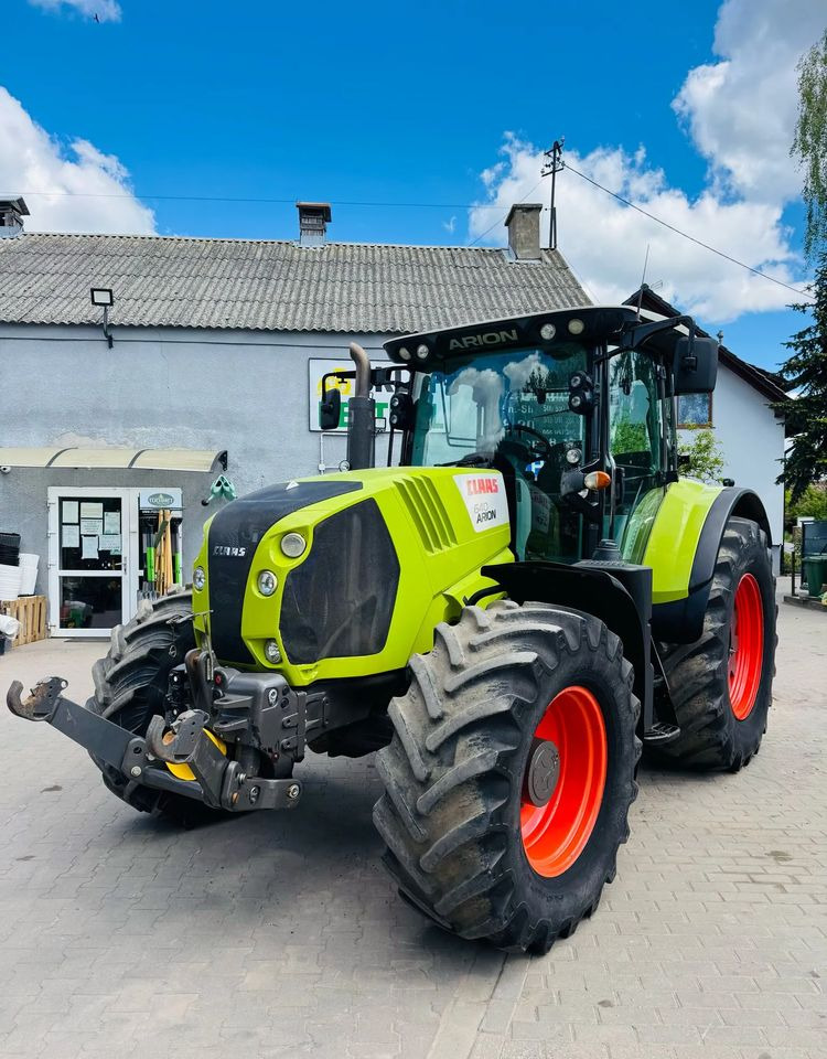 Claas Arion 640 - Tractor: foto 5 Claas Arion 640 - Tractor: foto 5
