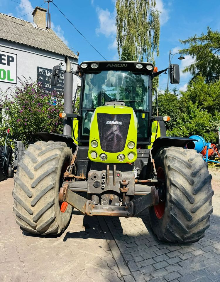 Claas Arion 640 - Tractor: foto 2 Claas Arion 640 - Tractor: foto 2