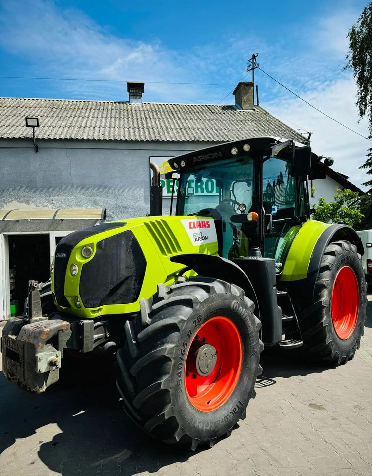 Claas Arion 650 - Tractor: foto 1 Claas Arion 650 - Tractor: foto 1