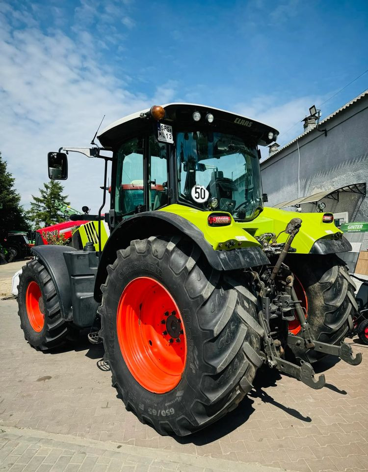 Claas Arion 650 - Tractor: foto 2 Claas Arion 650 - Tractor: foto 2