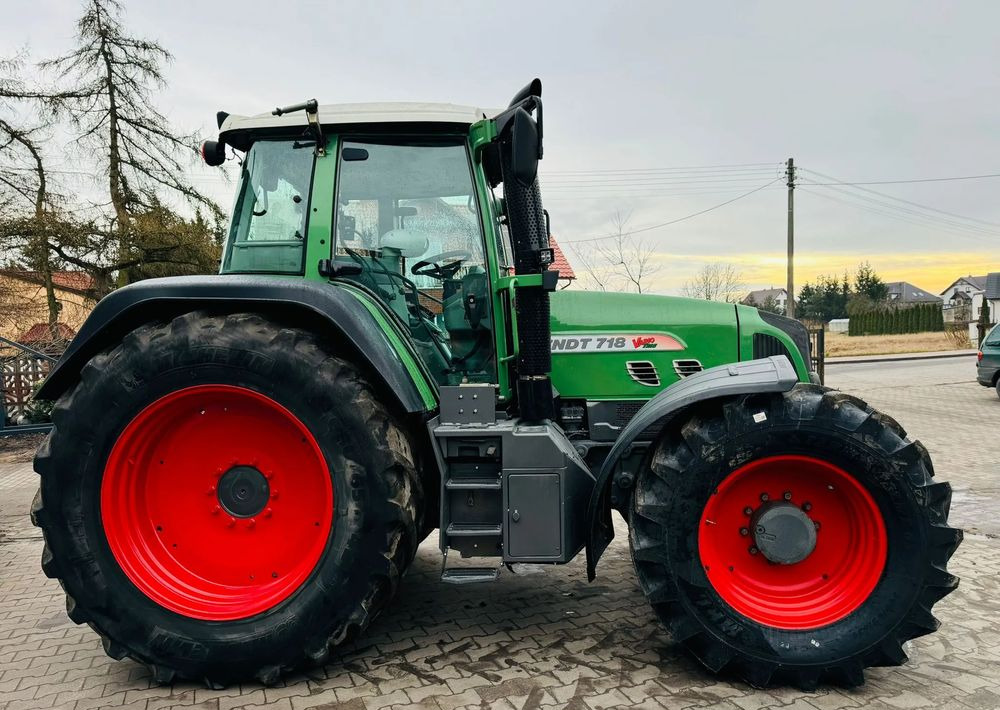 Fendt 718 Vario TMS - Tractor: foto 2 Fendt 718 Vario TMS - Tractor: foto 2