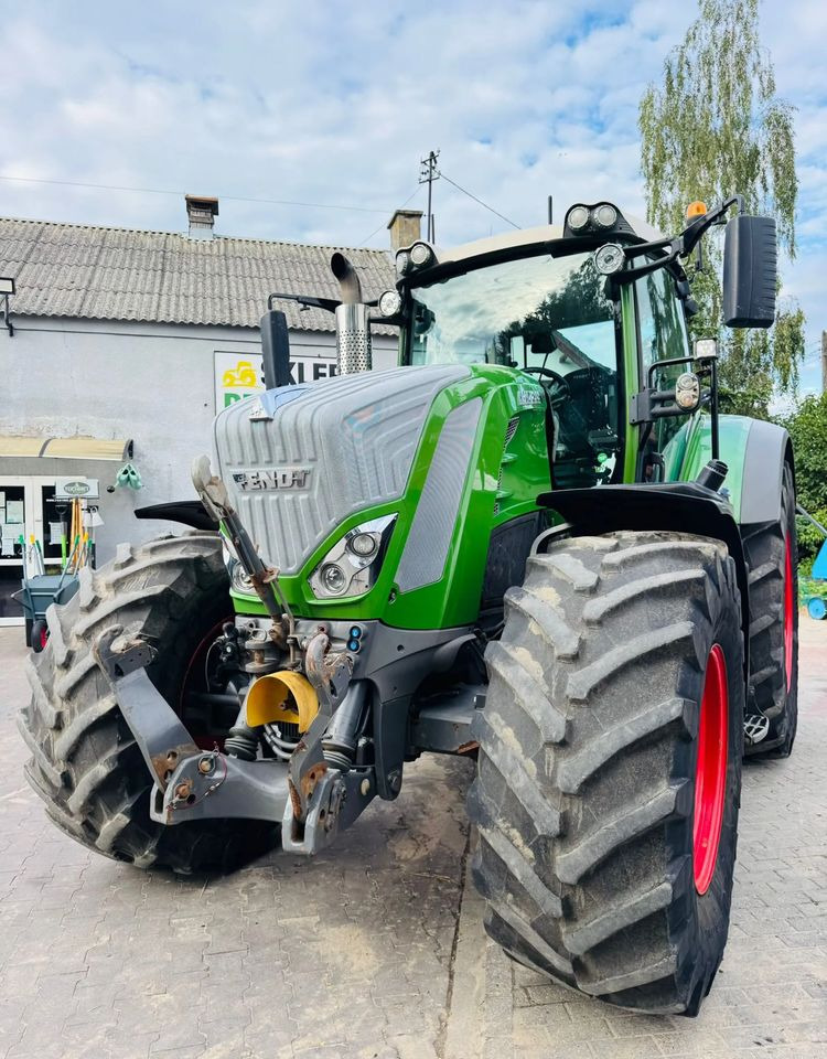 Fendt 828 Vario Profi Plus - Tractor: foto 1 Fendt 828 Vario Profi Plus - Tractor: foto 1
