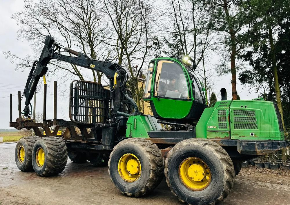 John Deere 1910E - Autocargador: foto 2 John Deere 1910E - Autocargador: foto 2
