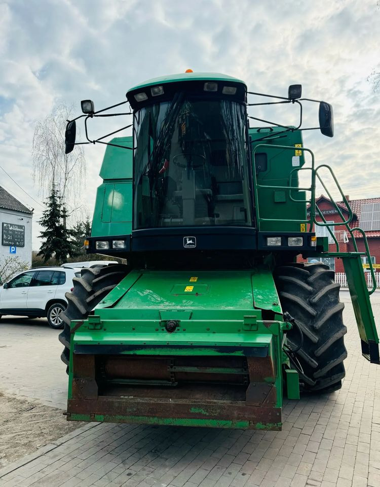 John Deere 2254 - Cosechadora de granos: foto 4 John Deere 2254 - Cosechadora de granos: foto 4