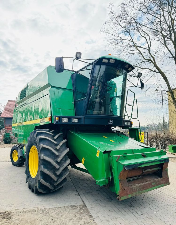 John Deere 2254 - Cosechadora de granos: foto 5 John Deere 2254 - Cosechadora de granos: foto 5