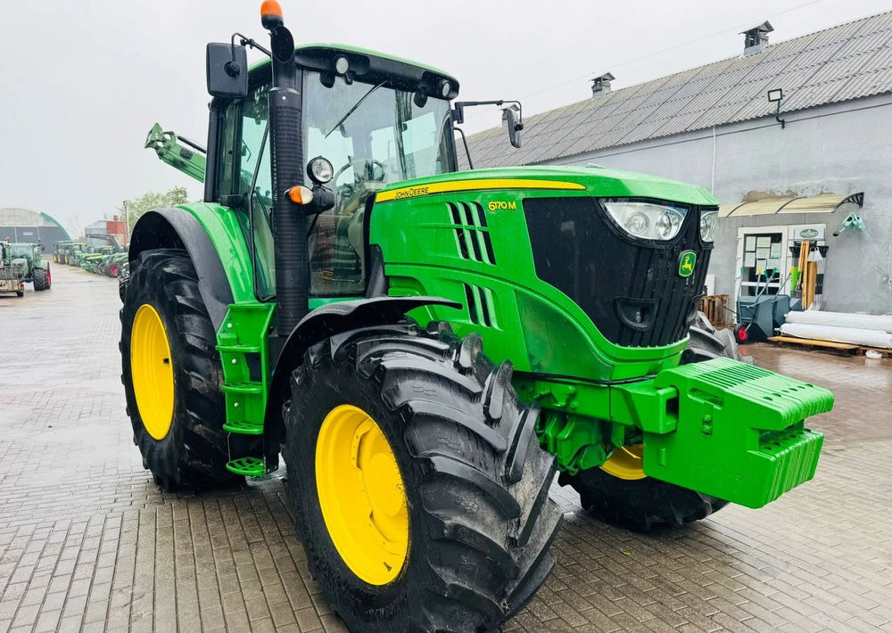 John Deere 6170M - Tractor: foto 4 John Deere 6170M - Tractor: foto 4