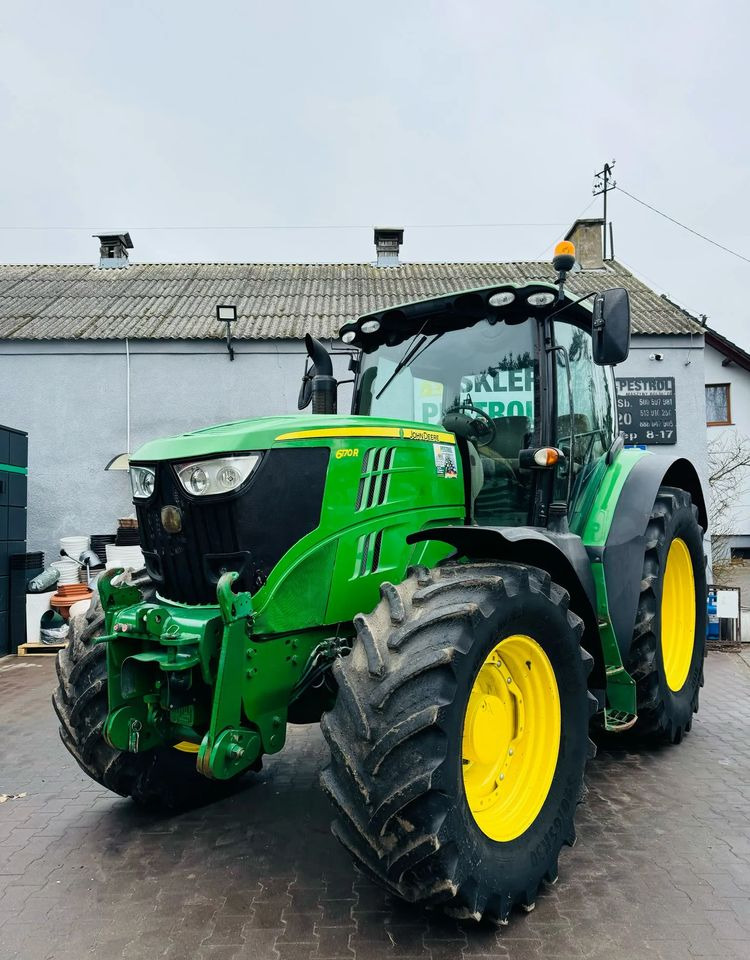 John Deere 6170R - Tractor: foto 2 John Deere 6170R - Tractor: foto 2