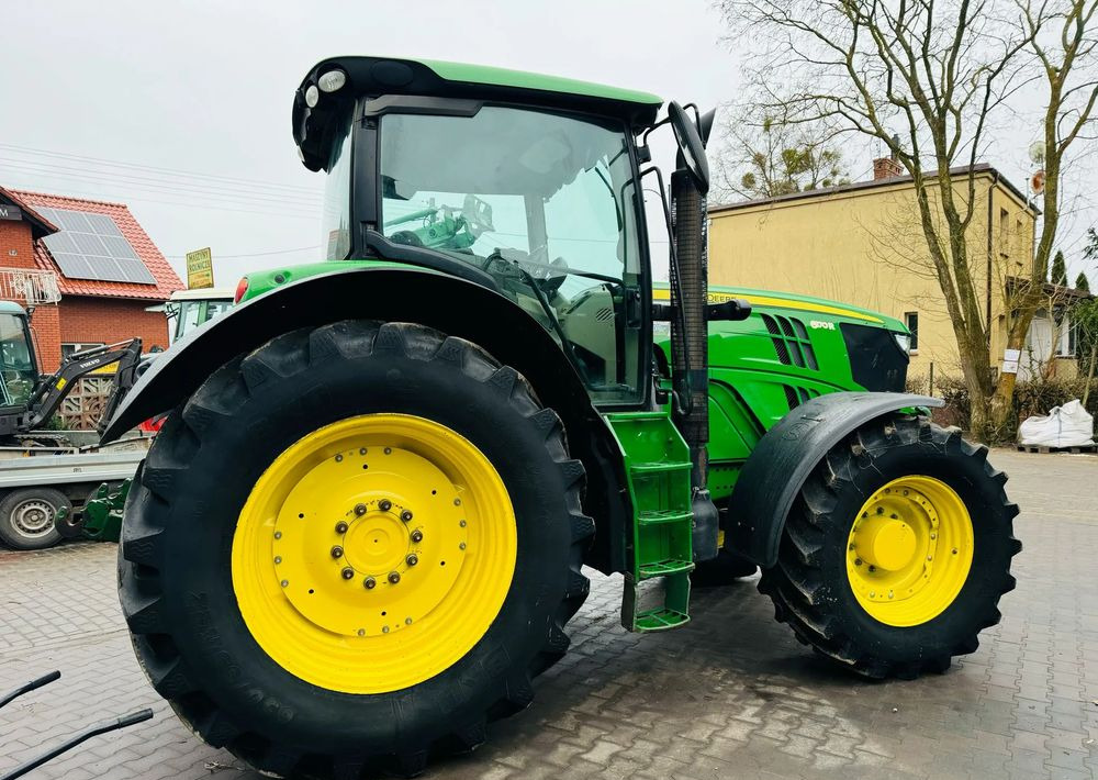 John Deere 6170R - Tractor: foto 3 John Deere 6170R - Tractor: foto 3