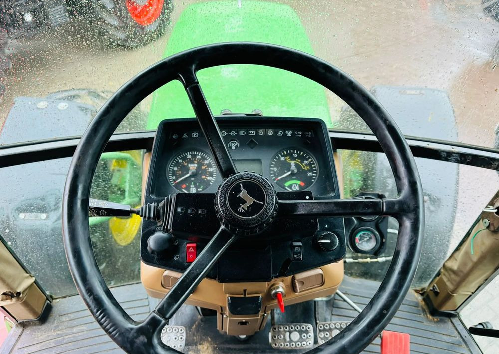 John Deere 6400 - Tractor: foto 2 John Deere 6400 - Tractor: foto 2