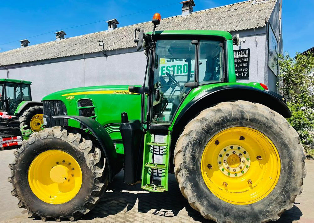 John Deere 7530 PREMIUM - Tractor: foto 4 John Deere 7530 PREMIUM - Tractor: foto 4