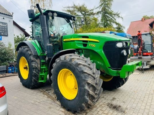 John Deere 7730 - Tractor: foto 2 John Deere 7730 - Tractor: foto 2