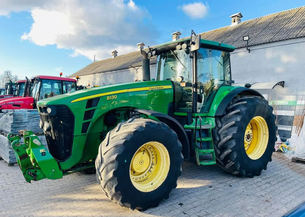 John Deere 8130 - Tractor: foto 4 John Deere 8130 - Tractor: foto 4