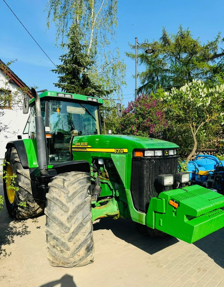 John Deere 8310 - Tractor: foto 5 John Deere 8310 - Tractor: foto 5