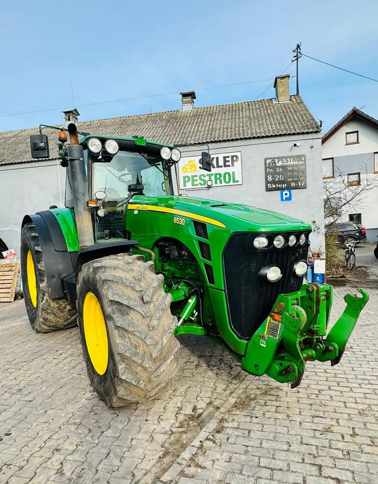 John Deere 8530 - Tractor: foto 1 John Deere 8530 - Tractor: foto 1