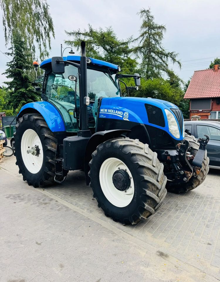 New Holland T7.210 - Tractor: foto 4 New Holland T7.210 - Tractor: foto 4