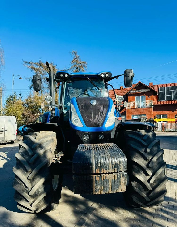 New Holland T7.230 - Tractor: foto 4 New Holland T7.230 - Tractor: foto 4