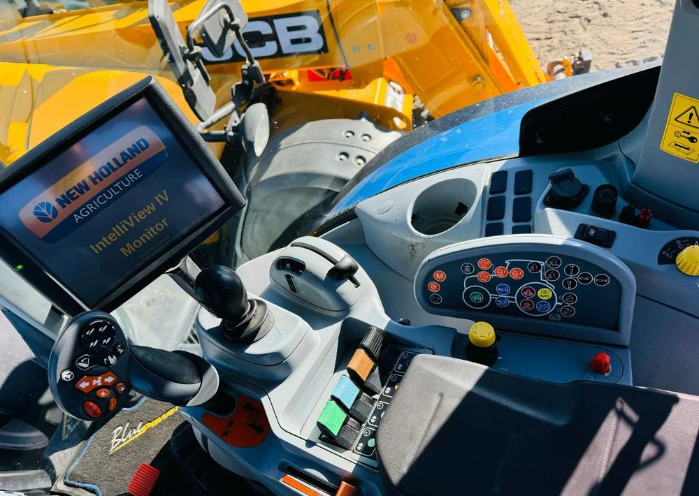 Leasing de  New Holland T7.230 New Holland T7.230: foto 10