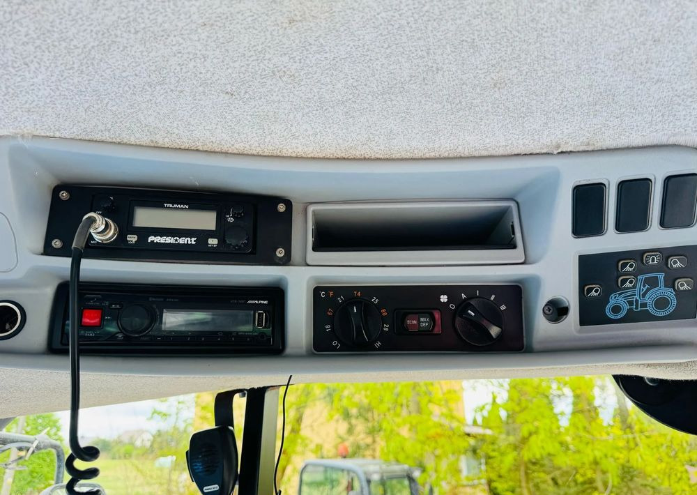 Tractor New Holland T7.260 Powercommand: foto 14 Tractor New Holland T7.260 Powercommand: foto 14