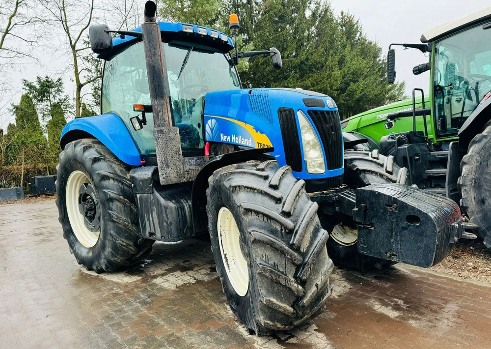 New Holland T8020 - Tractor: foto 3 New Holland T8020 - Tractor: foto 3