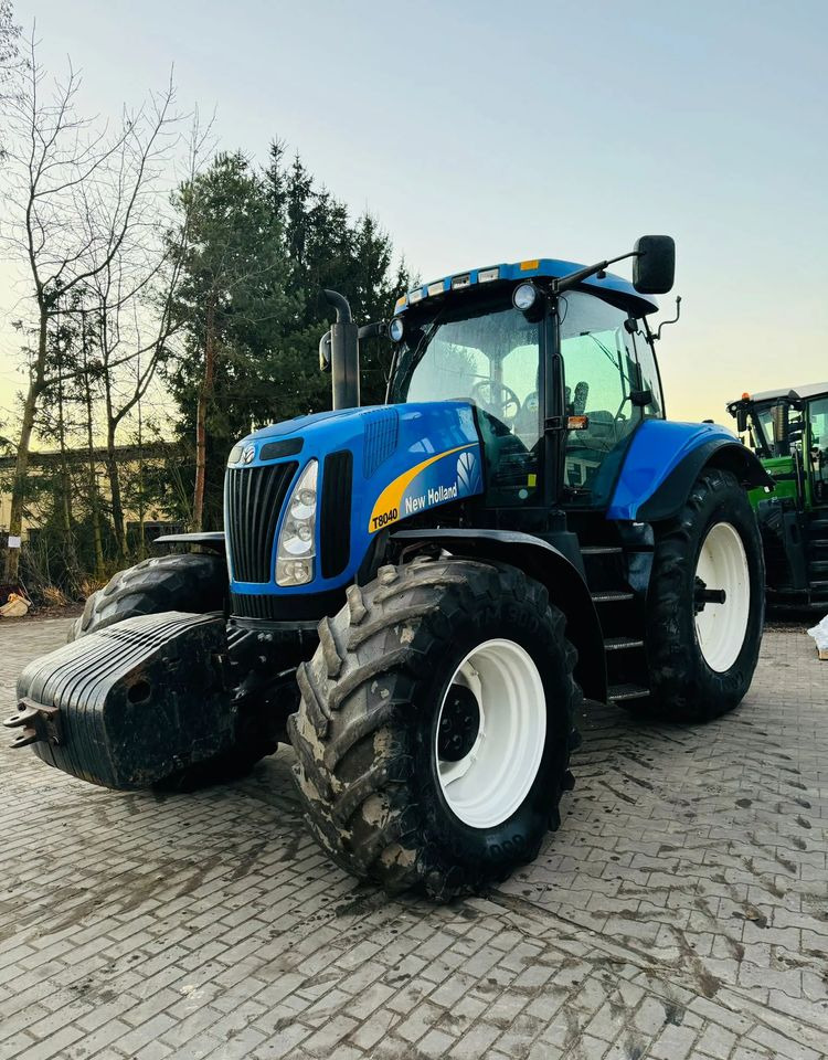 New Holland T8040 - Tractor: foto 1 New Holland T8040 - Tractor: foto 1