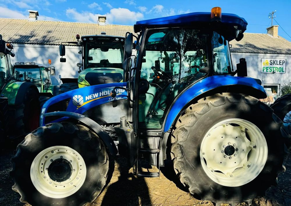 New Holland TD5.95 - Tractor: foto 3 New Holland TD5.95 - Tractor: foto 3