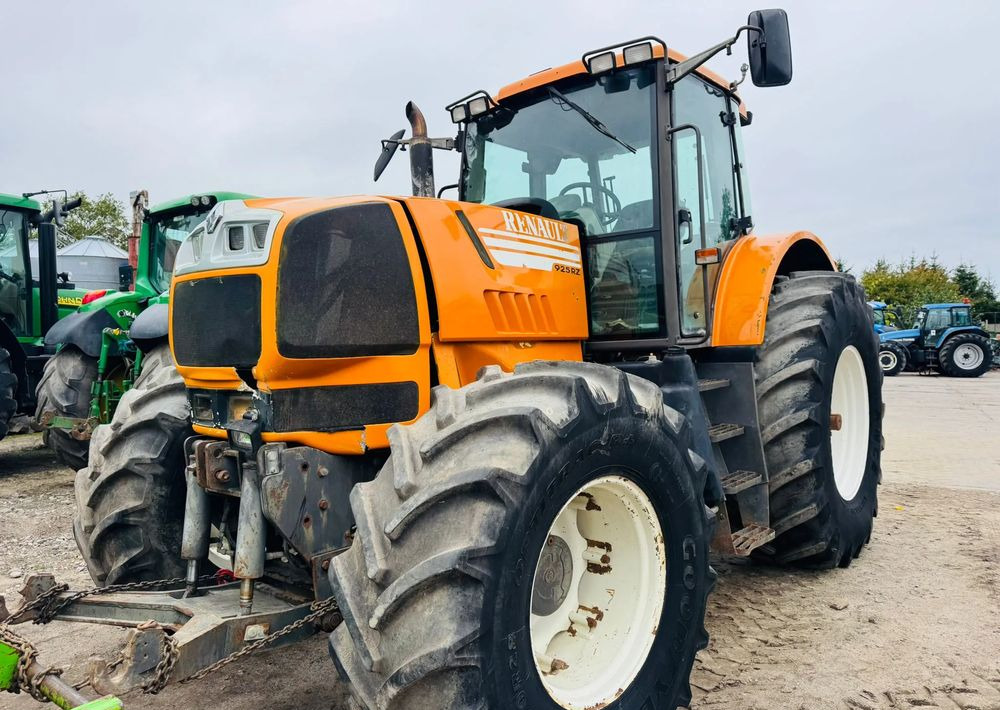 Renault Atles 925 RZ - Tractor: foto 5 Renault Atles 925 RZ - Tractor: foto 5