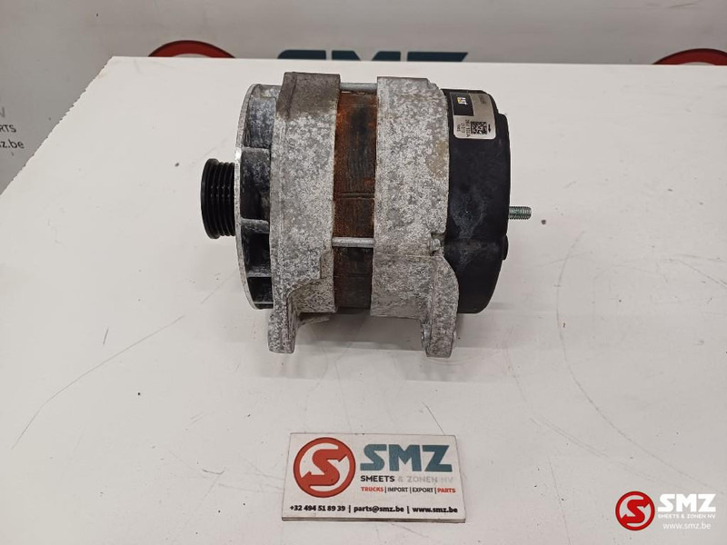 Caterpillar Alternator Caterpillar - Alternador para Equipo de manutención: foto 1 Caterpillar Alternator Caterpillar - Alternador para Equipo de manutención: foto 1
