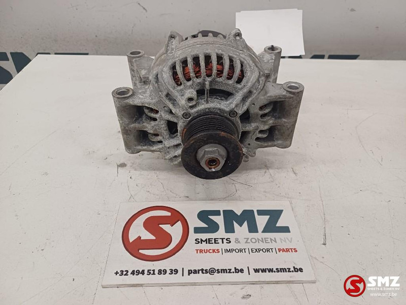 Caterpillar Alternator Caterpillar - Alternador para Equipo de manutención: foto 3 Caterpillar Alternator Caterpillar - Alternador para Equipo de manutención: foto 3