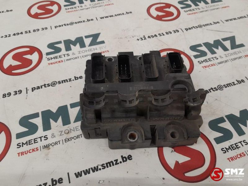DAF Occ ECU ECAS 4x2 regeleenheid DAF - Unidad de control para Camión: foto 2 DAF Occ ECU ECAS 4x2 regeleenheid DAF - Unidad de control para Camión: foto 2
