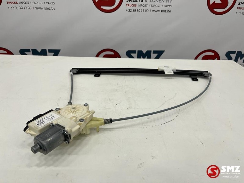 DAF Raambediening rechts DAF 2148562 - Motor de elevación de ventanas para Camión: foto 1 DAF Raambediening rechts DAF 2148562 - Motor de elevación de ventanas para Camión: foto 1