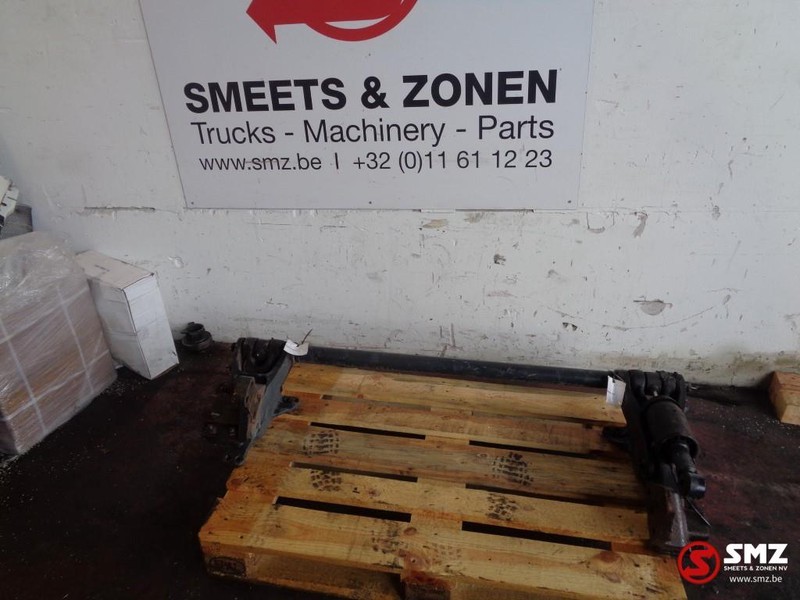 Iveco Occ kantelsteun cabine - Suspensión de cabina para Camión: foto 1 Iveco Occ kantelsteun cabine - Suspensión de cabina para Camión: foto 1