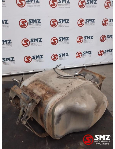 Iveco Occ katalysator Euro 5 Iveco - Convertidor catalítico para Camión: foto 2 Iveco Occ katalysator Euro 5 Iveco - Convertidor catalítico para Camión: foto 2