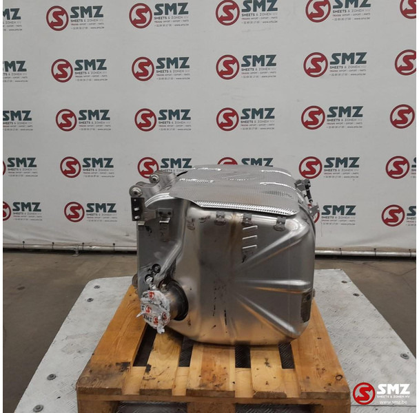 Iveco Occ katalysator Euro 6 Iveco - Convertidor catalítico para Camión: foto 3 Iveco Occ katalysator Euro 6 Iveco - Convertidor catalítico para Camión: foto 3