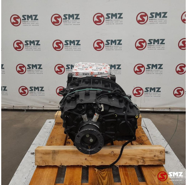Iveco Occ versnellingsbak 12AS1210TO Iveco - Caja de cambios para Camión: foto 4 Iveco Occ versnellingsbak 12AS1210TO Iveco - Caja de cambios para Camión: foto 4