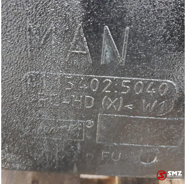 MAN Occ AdBluetank 35L + AdBlueniveausensor MAN - Sistema de combustible para Camión: foto 5 MAN Occ AdBluetank 35L + AdBlueniveausensor MAN - Sistema de combustible para Camión: foto 5