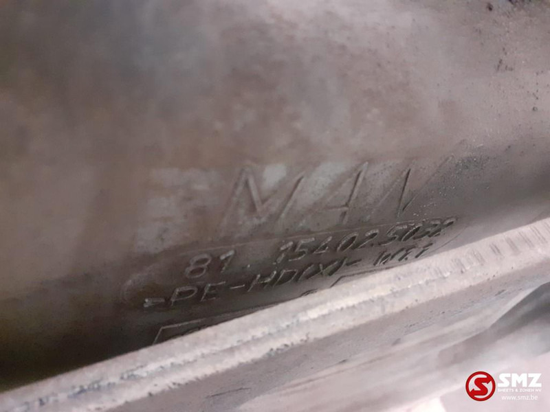 MAN Occ AdBluetank MAN - Sistema de combustible para Camión: foto 5 MAN Occ AdBluetank MAN - Sistema de combustible para Camión: foto 5