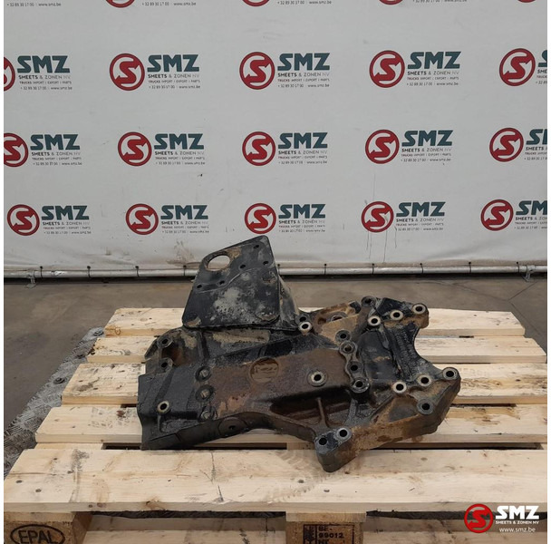 MAN Occ montagebeugel voorveer rechts MAN - Bastidor/ Chasis para Camión: foto 1 MAN Occ montagebeugel voorveer rechts MAN - Bastidor/ Chasis para Camión: foto 1