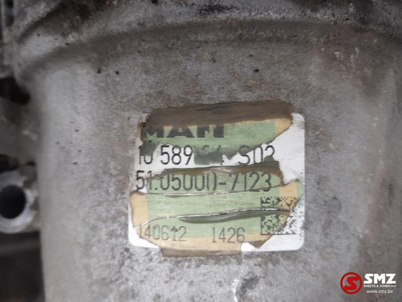 MAN Occ oliefilterhuis D2676 MAN - Filtro de aceite para Camión: foto 5 MAN Occ oliefilterhuis D2676 MAN - Filtro de aceite para Camión: foto 5