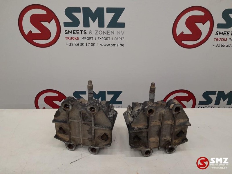 MAN Occ set motorsteunen MAN TGA 81962100620 - Soporte motor para Camión: foto 2 MAN Occ set motorsteunen MAN TGA 81962100620 - Soporte motor para Camión: foto 2