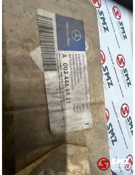 Mercedes-Benz Instrumentenpaneel mercedes sprinter W903 W904 - Salpicadero para Camión: foto 5 Mercedes-Benz Instrumentenpaneel mercedes sprinter W903 W904 - Salpicadero para Camión: foto 5