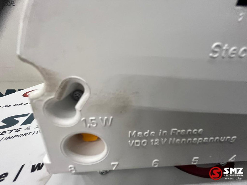 Mercedes-Benz Instrumentenpaneel mercedes vito a0005428401 - Salpicadero para Coche: foto 4 Mercedes-Benz Instrumentenpaneel mercedes vito a0005428401 - Salpicadero para Coche: foto 4