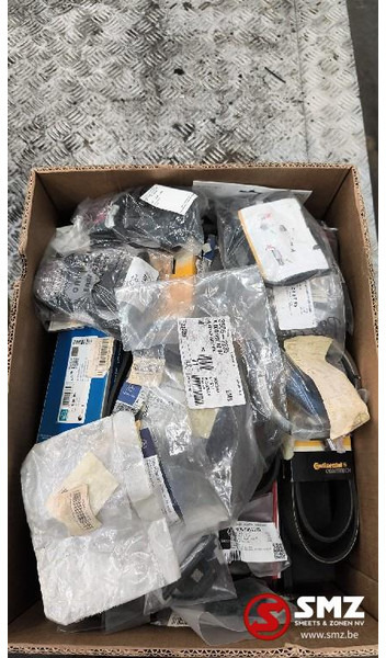 Mercedes-Benz Lot onderdelen Mercedes - Luz/ Iluminación para Camión: foto 1 Mercedes-Benz Lot onderdelen Mercedes - Luz/ Iluminación para Camión: foto 1