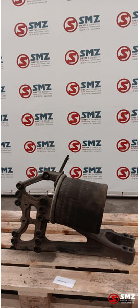 Mercedes-Benz Occ ashoudersteun rechtsachter Mercedes - Bastidor/ Chasis para Camión: foto 1 Mercedes-Benz Occ ashoudersteun rechtsachter Mercedes - Bastidor/ Chasis para Camión: foto 1