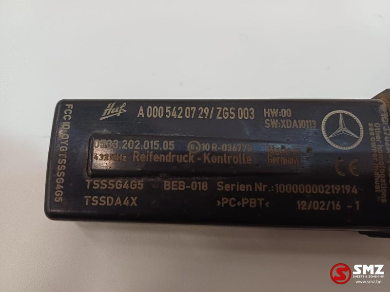 Mercedes-Benz Occ bandenspanningsensor Mercedes - Sensor para Camión: foto 3 Mercedes-Benz Occ bandenspanningsensor Mercedes - Sensor para Camión: foto 3