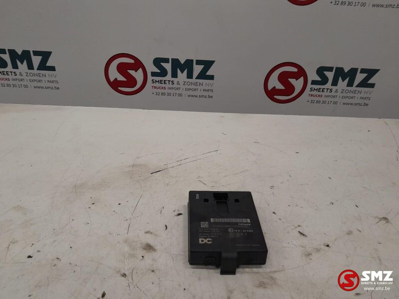 Mercedes-Benz Occ besturingseenheid Mercedes Actros MP4 A0004461 - Unidad de control para Camión: foto 1 Mercedes-Benz Occ besturingseenheid Mercedes Actros MP4 A0004461 - Unidad de control para Camión: foto 1