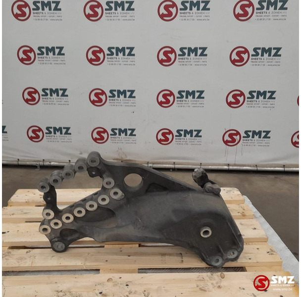 Mercedes-Benz Occ bladveerbeugel vooras links Mercedes - Bastidor/ Chasis para Camión: foto 2 Mercedes-Benz Occ bladveerbeugel vooras links Mercedes - Bastidor/ Chasis para Camión: foto 2