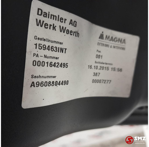 Mercedes-Benz Occ bumperhoek links Mercedes - Parachoques para Camión: foto 3 Mercedes-Benz Occ bumperhoek links Mercedes - Parachoques para Camión: foto 3