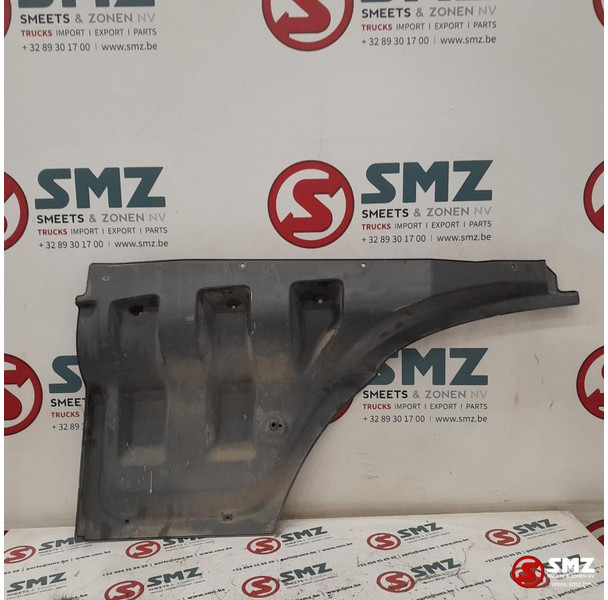 Mercedes-Benz Occ deurverlenging rechts Mercedes - Puerta y piezas para Camión: foto 2 Mercedes-Benz Occ deurverlenging rechts Mercedes - Puerta y piezas para Camión: foto 2